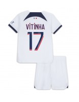 Paris Saint-Germain Vitinha Ferreira #17 Vieraspaita Lasten 2023-24 Lyhythihainen (+ shortsit)
